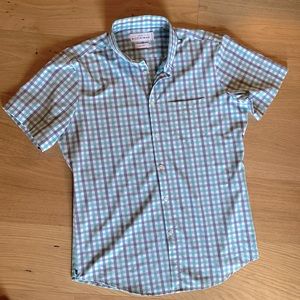 Mizzen+Main Blue and White Plaid Casual Button Down Shirt